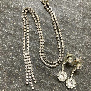 Pretty rhinestone pair of necklace and earrings